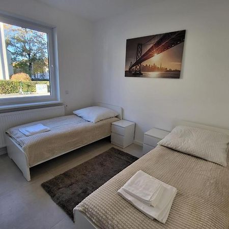 Monteurzimmer Mit Zwei Einzelnen Betten In Einer 3Zi Wohnung Mit Kuche Und Bad Osnabrück Buitenkant foto